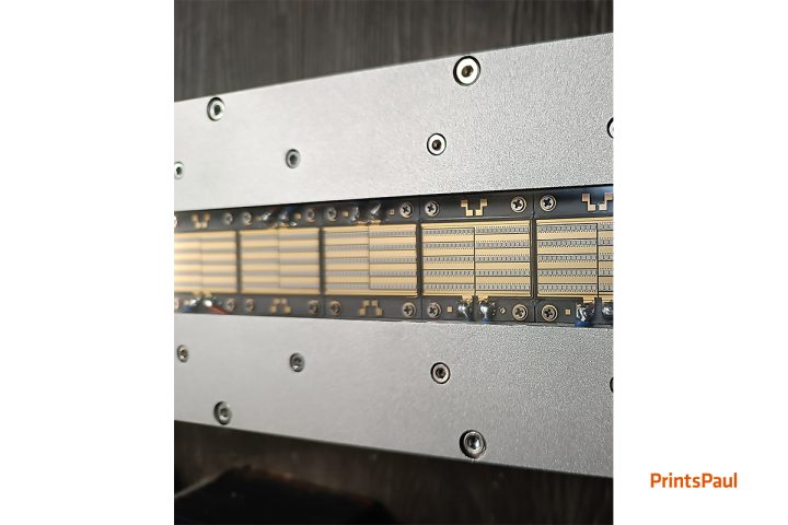 مصباح LED-UV من PrintsPaul